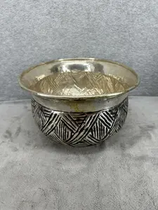 Tazón Decorativo de Cerámica y Porcelana Hecho a Mano, Ecológico, Estilo Americano, para Regalo de Fiesta en Casa, Diseño de Hoja Retorcida, Uso Seguro - Product Image 3