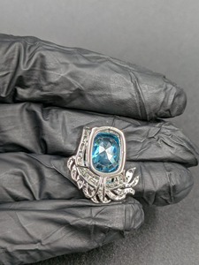 Pendentif classique en argent 925 avec moissanite et topaze, motif feuille orné de strass, collier en alliage pour femme, cadeau - Product Image 3