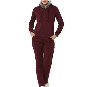 Ensemble sweat à capuche ajusté style fourrure personnalisé avec pantalon de survêtement longueur cheville pour adultes et jeunes filles - Product Image 1