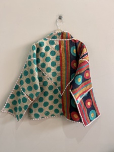 Chaqueta Kantha india hecha a mano, abrigo largo reversible, estilo bohemio, chaqueta bomber. - Product Image 6