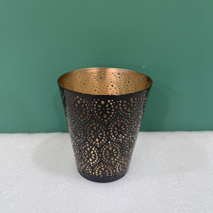 Décoration de table en fer gravé décoratif, finition noire V659, design artisanal - Product Image 6