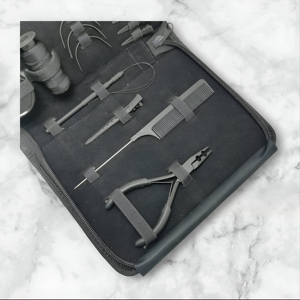 Kit d'outils professionnels pour extensions de cheveux à usage en salon, ensemble d'outils d'application pour cheveux naturels avec pinces, peigne, aiguille et boucle - Product Image 5
