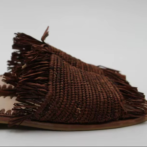 Sandalias de Rafia Hechas a Mano, Color Marrón Oscuro, Zapatos de Playa para Verano - Product Image 1