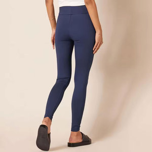 Leggings de sport taille haute Econex pour femmes, soutien abdominal, réfléchissants, sans coutures, élastiques, avec poches, confort toute la journée - Product Image 2