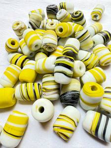 Cuentas de Vidrio Krobo Africanas de la Marca FE al por Mayor |   Cuentas de Vidrio de Color Personalizadas Impresas a Mano |   Cuentas de Vidrio Coloridas de Ghana | - Product Image 1