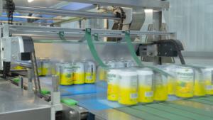 Meilleures ventes de jus de fruits et légumes aromatisés de qualité supérieure Wana 320 ml, boissons gazeuses, fabricant vietnamien, OEM ODM personnalisable - Product Image 4