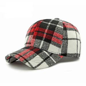 Gorra de Béisbol Chic, Sólida e Impermeable, Unisex, Ajustable, con Bordado a Mano y Estilo Casual - Product Image 1
