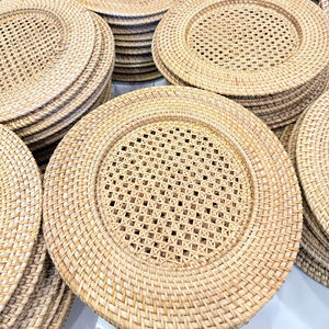 Assiette de Présentation en Rotin Écologique Moderne Premium 300mm 5mm d'Épaisseur Faite à la Main Vietnam Décoration Hôtel Maison Cuisine Meilleurs Tapis et Sous-Plats - Product Image 4