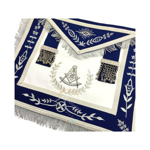 Tablier de maître maçon de la Loge Bleue en velours de haute qualité, bleu roi, broderie dorée, cuir d'agneau - Product Image 6