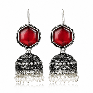 Pendientes Jhumka de Plata Oxidada Vintage con Piedra Hexagonal Roja y Perla para Mujer |   Pendientes Colgantes Hechos a Mano de Estilo Bohemio, Étnico y Tribal - Product Image 2