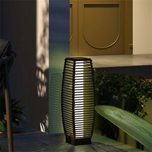 Luce stradale ad energia solare esterna come lampada da giardino serie per uso esterno - Product Image 1