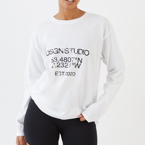 Camiseta de Manga Larga Personalizada para Mujer, Cómoda, de Algodón Premium, Básica, con Logotipo Personalizado, Fabricante de Ropa - Product Image 1