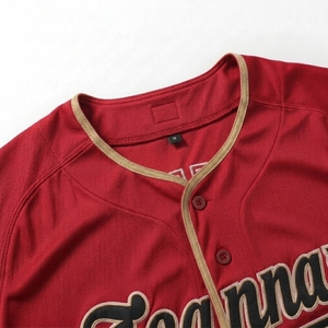 Camiseta de Béisbol Roja Personalizada con Botones al Frente, Manga Corta, Malla Transpirable, Nombre del Equipo y Número - Product Image 6