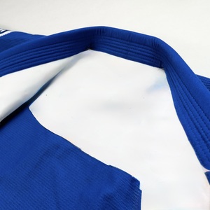 Kimono de Jiu-Jitsu Brasileño Azul Personalizado de Primera Calidad, 450GSM y 350GSM, Tejido de Perlas, 100% Algodón, Aprobado por la IBJJF - Product Image 4