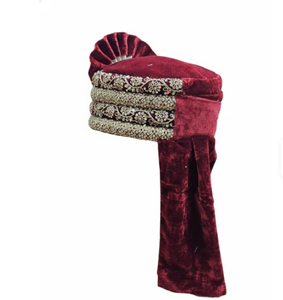 Turban de marié de luxe en velours bordeaux avec broderie dorée et broche en perles, Safa de mariage royal - Product Image 3