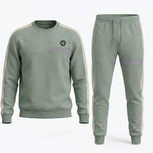 Ensemble de survêtement classique pour homme, tissu en coton respirant, design confortable, coutures durables, parfait pour le sport, la salle de sport et le quotidien. - Product Image 1