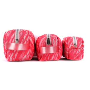 Juego de Bolsas Rectangulares Digitales ZIG ZAG ROSA, Organizador de Maquillaje y Accesorios de Viaje Multiusos y Elegante - Product Image 3