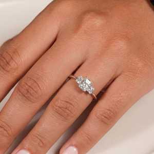 IGI Certified Three Stone Radiant Cut Lab Grown Diamond Classic 10K 14K 18K Solid Gold Diamond Engagement Ring Color E VVS - Product Image 3
