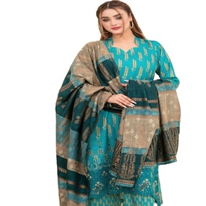 Vestido pakistaní-Vestido de fiesta Ropa informal hermosa y elegante Vestido de Panjabi de lana de tres piezas de Pakistán e India para mujer - Product Image 1