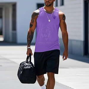 Camiseta sin mangas para hombre de tela suave, diseñada para máxima comodidad y flexibilidad, con un ajuste moderno y un acabado impecable. - Product Image 4