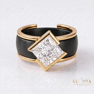 Cautivador Anillo Oura de Moissanita Princesa, con Diseño de Concha, Elaborado en Plata Sólida 925 con Detalle de Brazalete Abierto y Engaste Geométrico en Forma de Cometa - Product Image 4