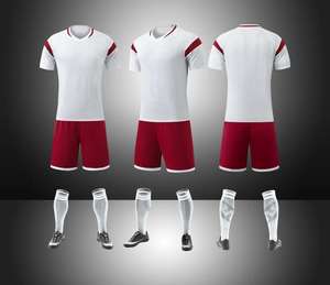 Wholesale Team Soccer Jersey Top Quality Breathable Polyester Soccer Uniforms <b>Personalised</b> Football Kits Printed Soccer Shorts - Product Image 5