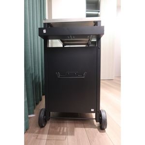 Carrello Barbecue a Due Porte per Esterni con Mobili da Patio, Bar Mobile e Gancio Portaoggetti per BBQ Inclusi - Product Image 5