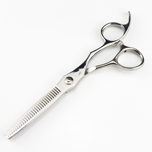 กรรไกรตัดผมมืออาชีพ J2 เหล็กกล้าไร้สนิมญี่ปุ่น สำหรับคนถนัดขวา ชุดกรรไกรตัดผมสำหรับร้านทำผม เกรด A+ - Product Image 2