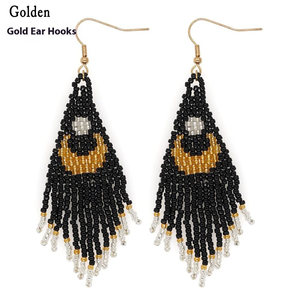 Pendientes de Bordado, Largos y Ligeros, Hechos a Mano, Joyería de Diseño para Mujeres y Niñas por MD HANDICRAFTS - Product Image 3