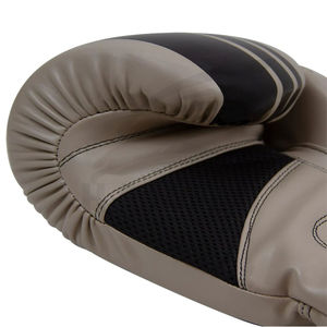 Gants de boxe professionnels à la mode pour l'entraînement, confortables, avec logo personnalisé et style sur mesure - Product Image 3