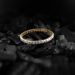 แหวนแต่งงานเพชรทรงกลมเพาะเลี้ยงในห้องปฏิบัติการ แหวนนิรันดร์ ทอง 14K ประดับเพชรแบบ Pave สามารถซ้อนกันได้ ของขวัญวันครบรอบแต่งงาน ผู้ผลิตและจำหน่าย - Product Image 4