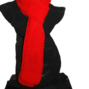 Écharpe en tricot jacquard rouge premium pour sororité, ensemble long et fin en acrylique au crochet, avec pompons, pour l'hiver, unisexe, confortable, style foulard/muffler - Product Image 6