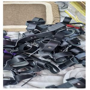 Soporte de cuero elegante hecho a mano ideal para la organización del hogar y la Oficina - Product Image 1