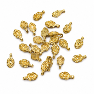 Breloques en alliage de cuivre plaqué or faites à la main en gros, connecteurs de bijoux en forme de fleur pour bracelets et colliers pour femmes, cadeau de fête, Conifer - Product Image 1