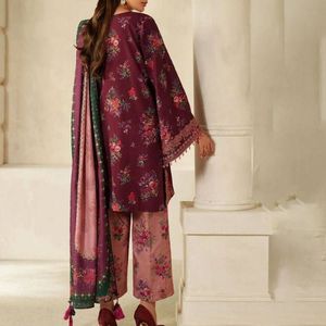 Tela Paquistaní de Verano Ligera y Cómoda de Primera Calidad al por Mayor para Vestidos Salwar Kameez Elegantes para Mujer - Diseño Personalizado - Product Image 3