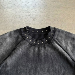 Camiseta Gráfica con Pedrería, 100% Algodón, Lavado Ácido, Estilo Desgastado, Talla Grande, Personalizada al por Mayor, OEM - Product Image 3