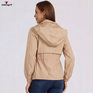 Chaqueta Cortavientos Deportiva de Invierno de Alta Calidad con Logotipo Personalizado, Chaqueta Cortavientos Impermeable para Mujer - Product Image 2
