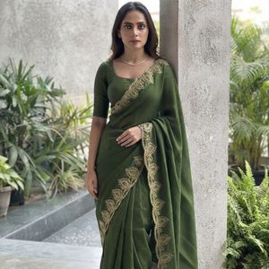 Hermoso Sari de Chifón con Bordado y Borde de Encaje, con Blusa de Diseñador, Precio al por Mayor por Royal Export - Product Image 4