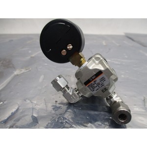 Régulateur de pression pneumatique SMC ARX20-N01 - Équipement et pièces semi-conductrices de renommée mondiale à la fois fiables et d'origine - Product Image 4