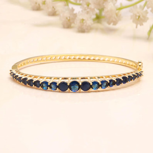 Bracelet Kada ouvrable en or rose plaqué saphir bleu, ajustable, style ethnique vintage, bijoux de mariage indien - Product Image 3
