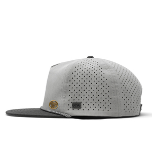 Casquette Snapback en Maille Respirante GESG, Réglable, Unisexe, Chapeau Casual d'Extérieur, Gris avec Bord Noir - Product Image 1