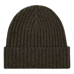 Gorros de Punto Hechos en Pakistán de Alta Calidad, los Más Vendidos, Gorros de Color Liso para Adultos, Personalizados - Product Image 1