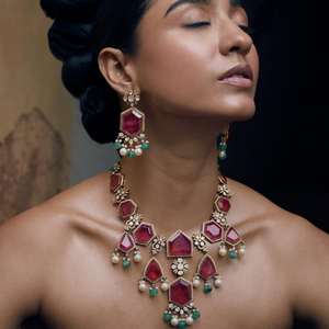 Ensemble collier et boucles d'oreilles hexagonales en rubis, fabriqué en argent sterling 925 Gajaah, bijoux de mariage et de fête haut de gamme - Product Image 1