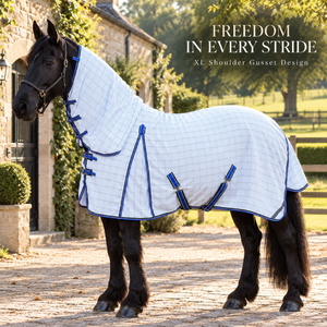 Manta para Caballo XL Gusset Combo con Protección Completa para el Cuello, Tejido Ripstop con Diseño de Diamantes |   Manta para Caballo Blanca con Ribete Azul, Refuerzos en los Hombros y Correa para el Pecho - Product Image 2