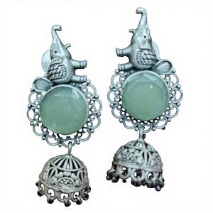 Pendientes Geométricos de Aleación de Zinc Plateado Oxidado, Regalo de Boda Tradicional Vintage para Mujer - Product Image 1