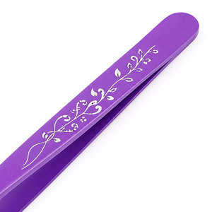 Pince à épiler cosmétique personnalisée pour sourcils, à pointe inclinée, en acier inoxydable, outil professionnel de toilettage du visage, durable et de précision - Product Image 5