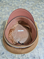 Reproduction de casquette/visière allemande Heer de la Seconde Guerre mondiale, de haute qualité, personnalisable, respirante, pour collectionneurs de matériel militaire et reconstitutions historiques.