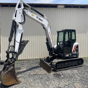 Excavadora compacta Bobcat E85 en venta, máquina de alto rendimiento diseñada para obras de construcción y demolición. - Product Image 6