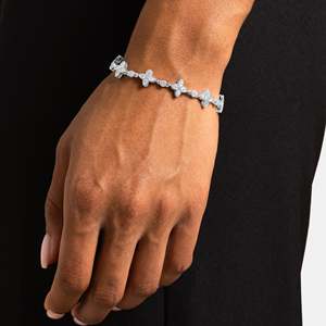 Pulsera de tenis unisex de plata de ley 925 con moissanita en forma de paz, corte brillante, engaste de garra, estilo hip-hop, para uso diario. - Product Image 1