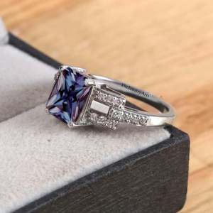 <b>Emerald</b> Cut, Lab Alexandrite, Promise <b>Ring</b>, June Birthstone, Solid <b>Silver</b>, Color Changing <b>Ring</b>, Alexandrite Jewelry for Her - Product Image 2